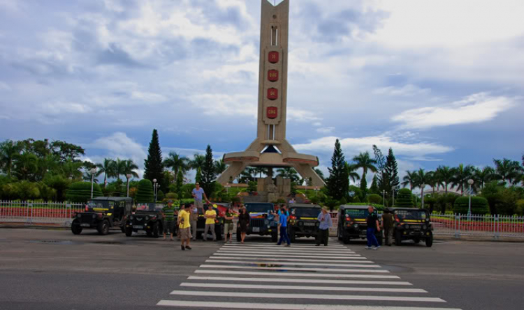 Jeep Bros - Nhật Ký Hành Trình Xuyên Việt - Mùa Thu 2010