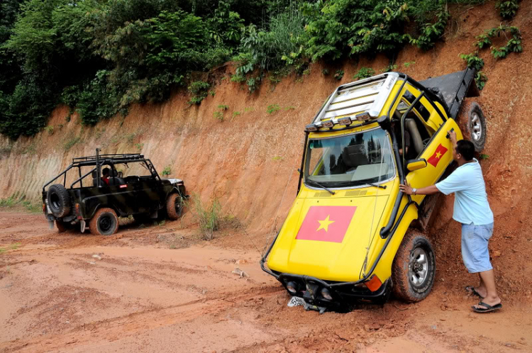 Ảnh đoàn Off-Road trải nghiệm bãi tập tăng căn cứ Nước Trong ..