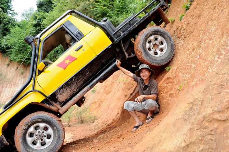 Ảnh đoàn Off-Road trải nghiệm bãi tập tăng căn cứ Nước Trong ..