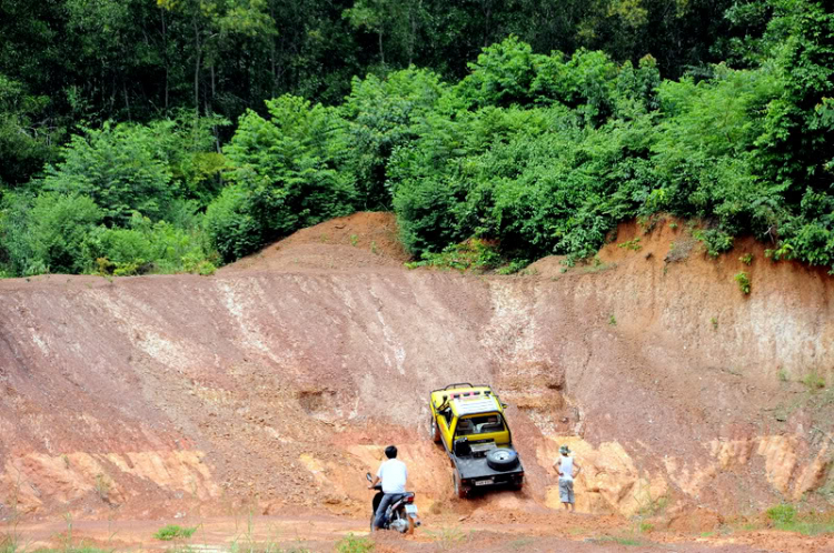 Ảnh đoàn Off-Road trải nghiệm bãi tập tăng căn cứ Nước Trong ..