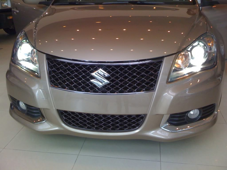 Suzuki Kizashi 2010 đã về Việt Nam