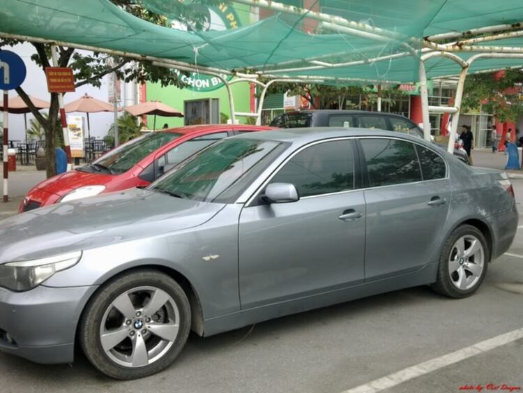 Các bác tư vấn giúp em BMW5 nhập khẩu Các bác tư vấn giúp em BMW5 nhập khẩu