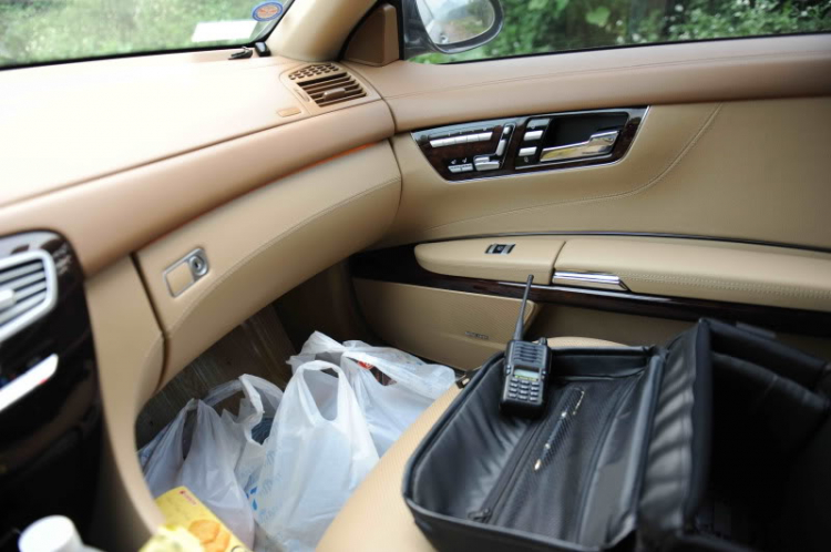 Hành trình Xuyên Việt và vượt qua tâm lũ Quảng Bình cùng GLK và CL 55 AMG! Hành trình Xuyên Việt và vượt qua tâm lũ Quảng Bình cùng GLK và CL 55 AMG!