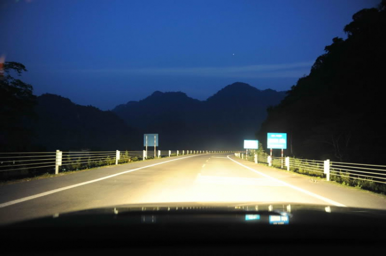 Hành trình Xuyên Việt và vượt qua tâm lũ Quảng Bình cùng GLK và CL 55 AMG! Hành trình Xuyên Việt và vượt qua tâm lũ Quảng Bình cùng GLK và CL 55 AMG!