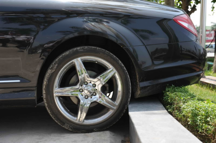 Hành trình Xuyên Việt và vượt qua tâm lũ Quảng Bình cùng GLK và CL 55 AMG! Hành trình Xuyên Việt và vượt qua tâm lũ Quảng Bình cùng GLK và CL 55 AMG!