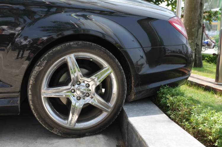 Hành trình Xuyên Việt và vượt qua tâm lũ Quảng Bình cùng GLK và CL 55 AMG! Hành trình Xuyên Việt và vượt qua tâm lũ Quảng Bình cùng GLK và CL 55 AMG!