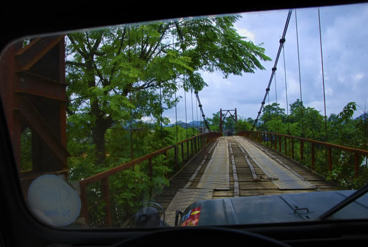 Jeep Bros - Nhật Ký Hành Trình Xuyên Việt - Mùa Thu 2010