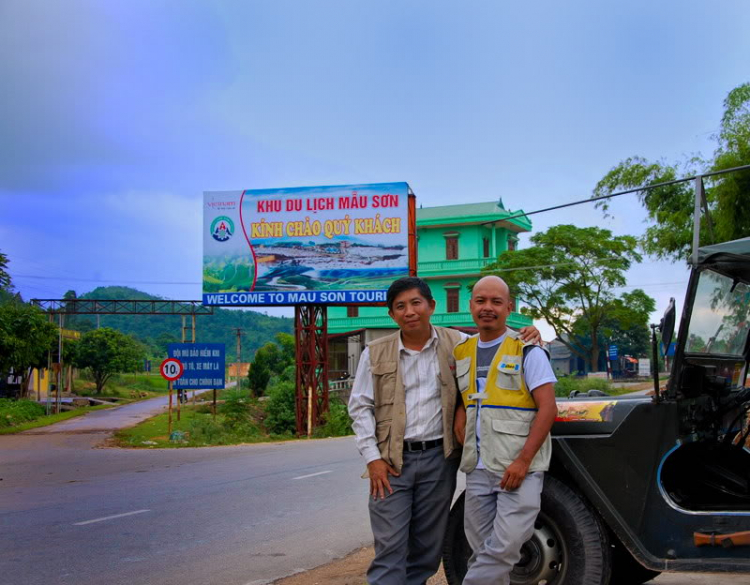 Jeep Bros - Nhật Ký Hành Trình Xuyên Việt - Mùa Thu 2010