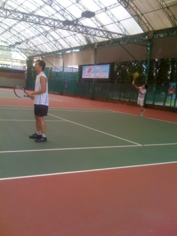 FFC ơi, hãy xích lại gần nhau hơn- TENNIS 02/7/2011-SÂN KỲ HOÀ 2.