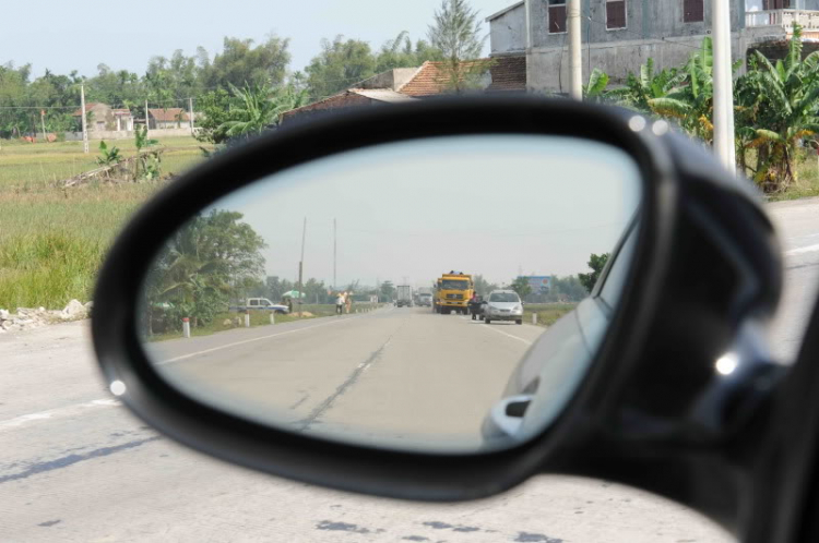 Hành trình Xuyên Việt và vượt qua tâm lũ Quảng Bình cùng GLK và CL 55 AMG! Hành trình Xuyên Việt và vượt qua tâm lũ Quảng Bình cùng GLK và CL 55 AMG!