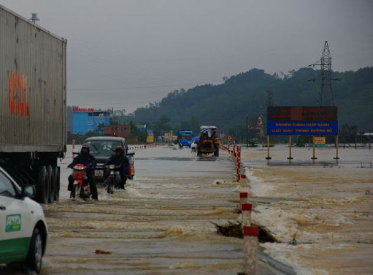 Jeep Bros - Nhật Ký Hành Trình Xuyên Việt - Mùa Thu 2010