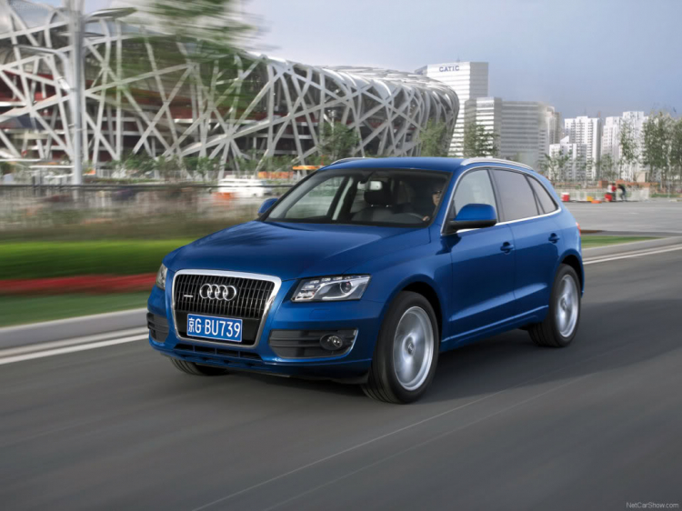 AUDI Q5 2.0 TFSI SLINE  các bác ơi