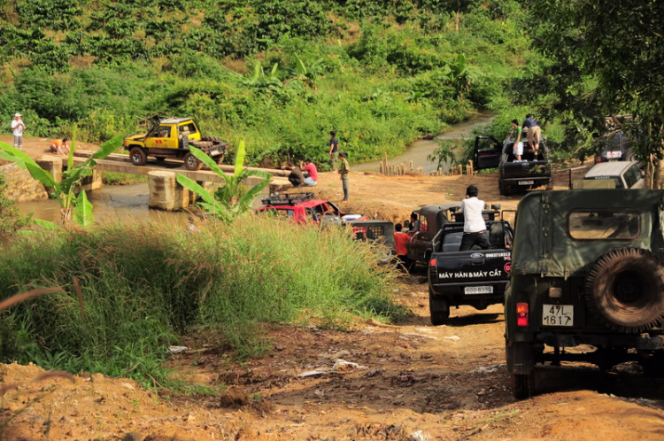 Ảnh hành trình off-road Ăn Bờ Ngủ Bụi - Đắc Nông!