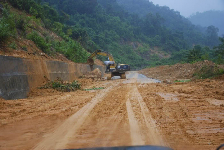 Jeep Bros - Nhật Ký Hành Trình Xuyên Việt - Mùa Thu 2010