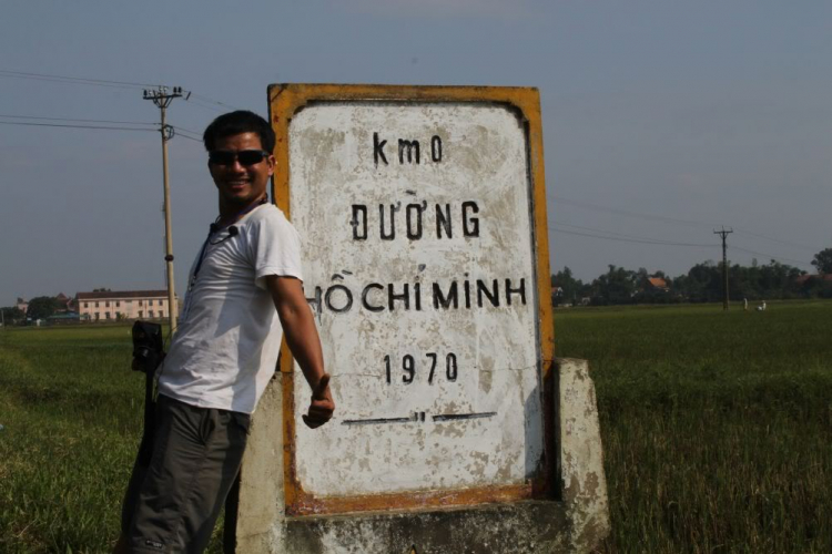 Xẻ dọc Trường Sơn . . . Xẻ dọc Trường Sơn . . .