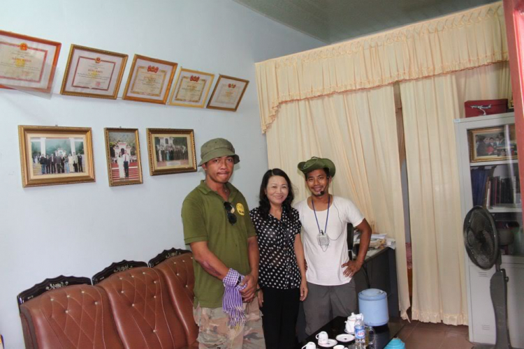 Xẻ dọc Trường Sơn . . . Xẻ dọc Trường Sơn . . .
