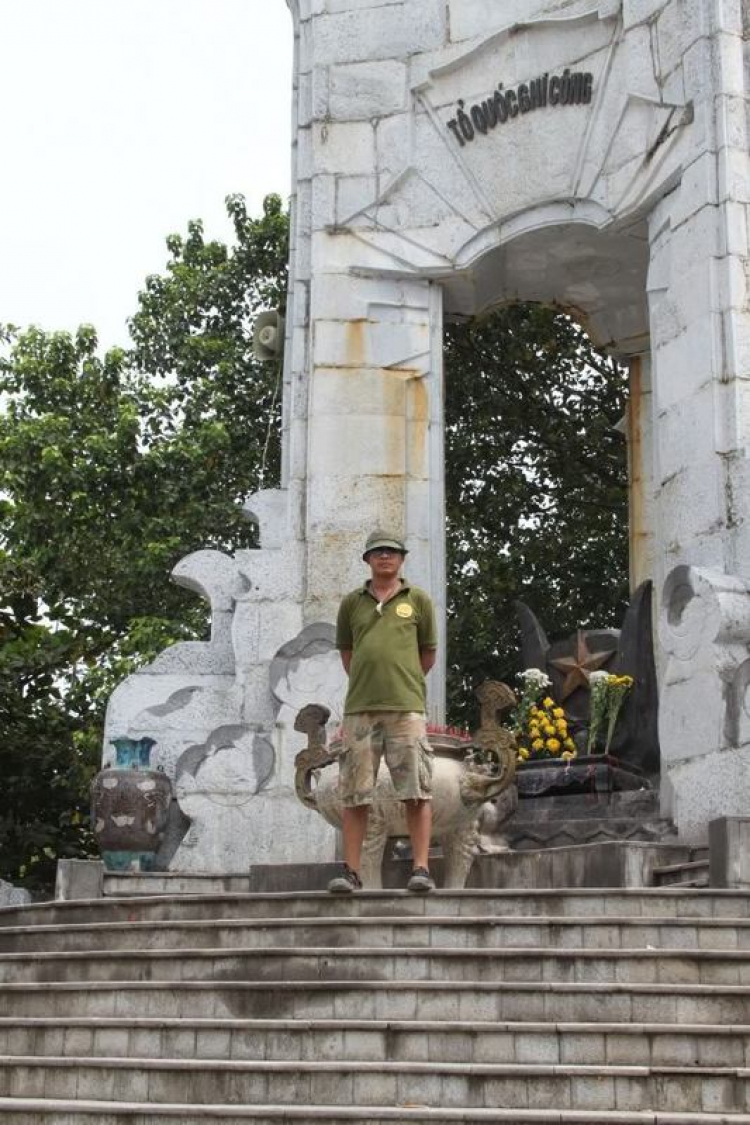 Xẻ dọc Trường Sơn . . . Xẻ dọc Trường Sơn . . .