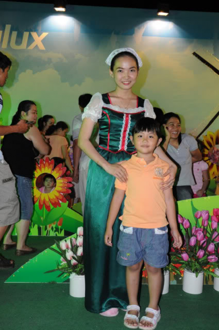 làng Hà Lan - Xóm mình nhớ ghé thăm! làng Hà Lan - Xóm mình nhớ ghé thăm!