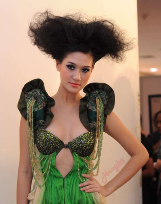 Đẹp Fashion Show 9 nóng ngay từ hậu trường