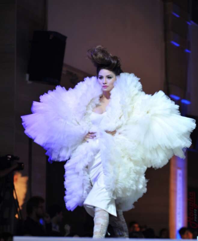 Đẹp Fashion Show 9 nóng ngay từ hậu trường