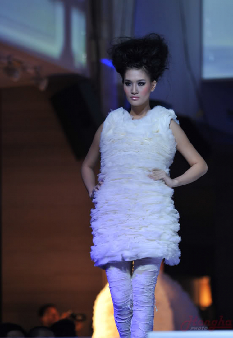 Đẹp Fashion Show 9 nóng ngay từ hậu trường