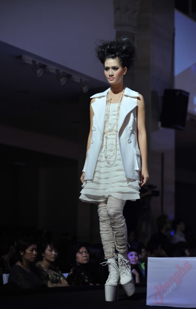 Đẹp Fashion Show 9 nóng ngay từ hậu trường