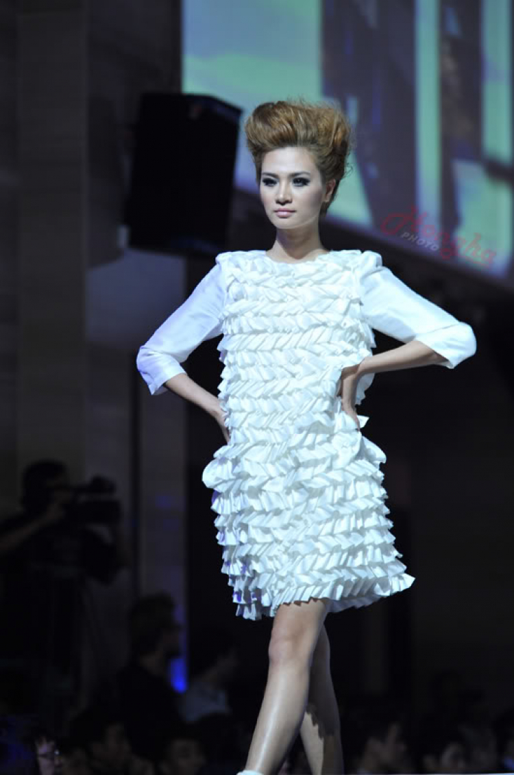 Đẹp Fashion Show 9 nóng ngay từ hậu trường