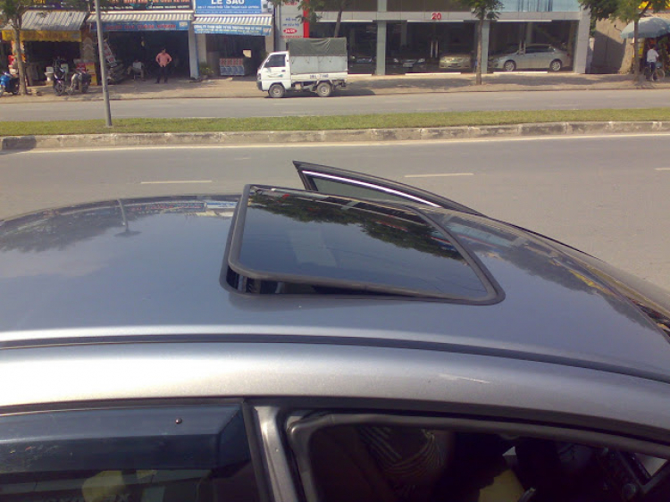 Nen hay kg nên chế Sunroof Nen hay kg nên chế Sunroof
