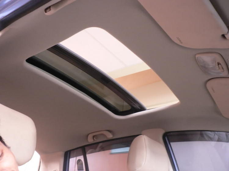 Nen hay kg nên chế Sunroof Nen hay kg nên chế Sunroof