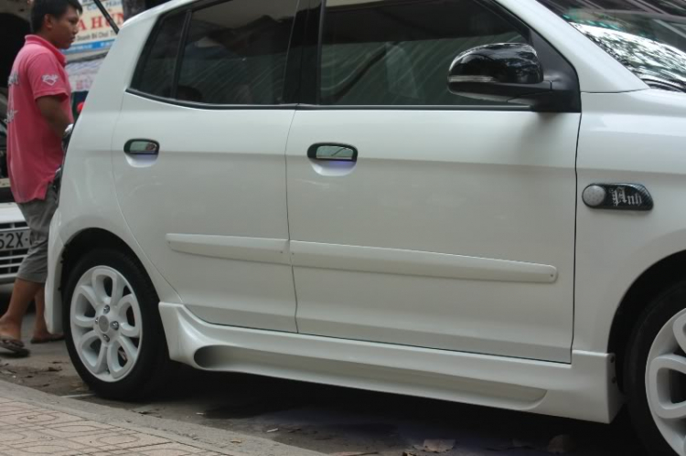 1 chiếc xe độ , độ đến nỗi em không còn nhận ra xe gì nữa :):):) 1 chiếc xe độ , độ đến nỗi em không còn nhận ra xe gì nữa :):):)