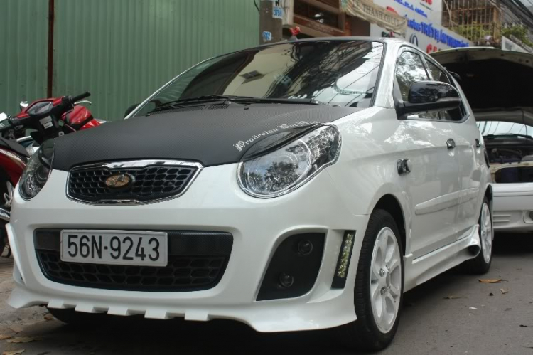1 chiếc xe độ , độ đến nỗi em không còn nhận ra xe gì nữa :):):) 1 chiếc xe độ , độ đến nỗi em không còn nhận ra xe gì nữa :):):)