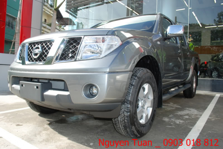 Các bác cao thủ cho em thông tin về Nissan Patrol với !