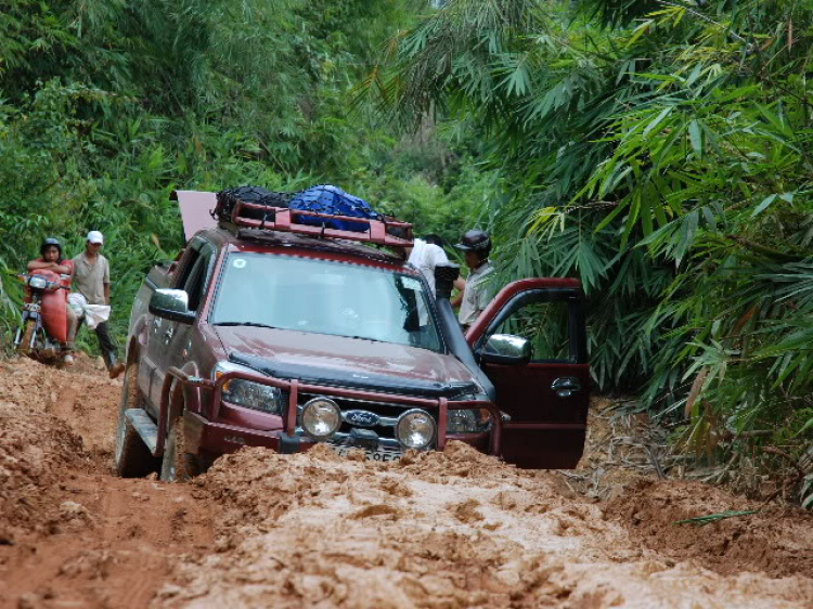 Offroad đỉnh cao tuyến Đạ tẻ - Bảo Lâm - Bảo Lộc - dốc 45 độ - Đà Lạt