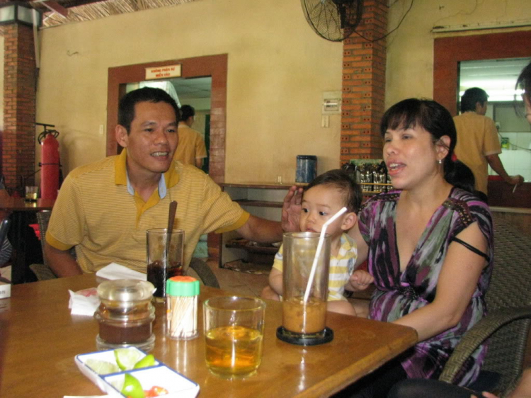 HỘI GETZ-Hình ảnh off cafe Dinh và off beer Lan Anh ngày T7-27/11/2010