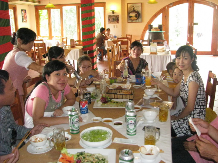 HỘI GETZ-Hình ảnh off cafe Dinh và off beer Lan Anh ngày T7-27/11/2010 HỘI GETZ-Hình ảnh off cafe Dinh và off beer Lan Anh ngày T7-27/11/2010