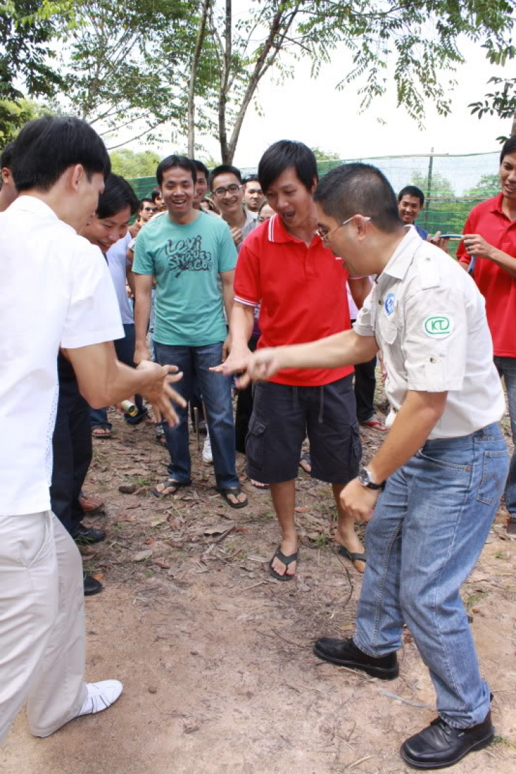 HFC: Đăng ký bắn súng paintball & thịt bò hèm Củ Chi - CN (28/11/10)