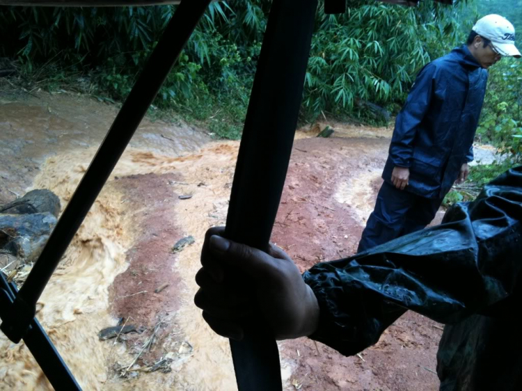 Offroad đỉnh cao tuyến Đạ tẻ - Bảo Lâm - Bảo Lộc - dốc 45 độ - Đà Lạt Offroad đỉnh cao tuyến Đạ tẻ - Bảo Lâm - Bảo Lộc - dốc 45 độ - Đà Lạt
