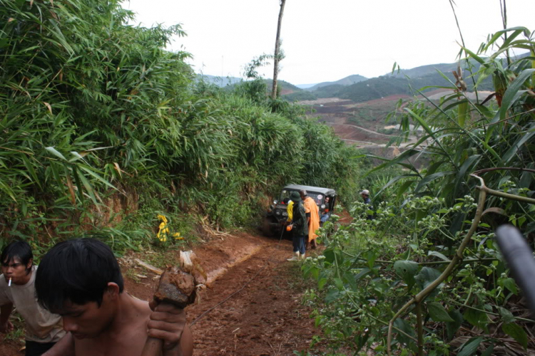 Offroad đỉnh cao tuyến Đạ tẻ - Bảo Lâm - Bảo Lộc - dốc 45 độ - Đà Lạt