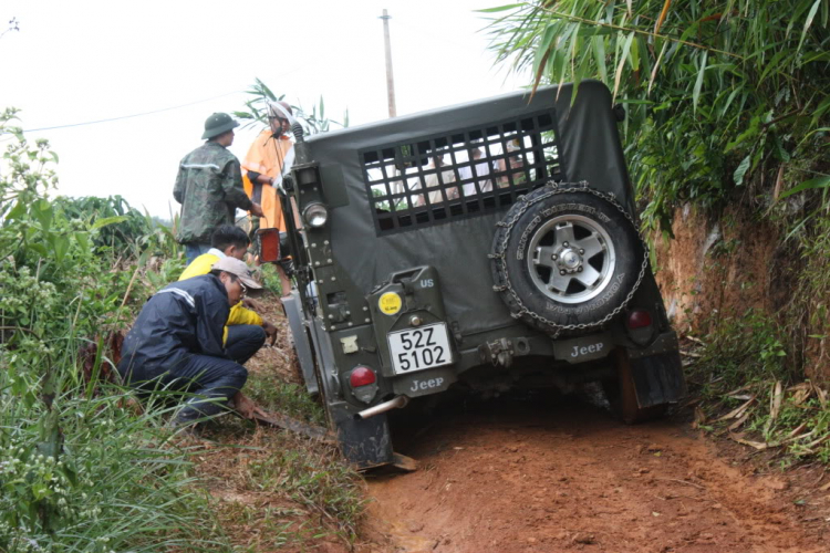 Offroad đỉnh cao tuyến Đạ tẻ - Bảo Lâm - Bảo Lộc - dốc 45 độ - Đà Lạt