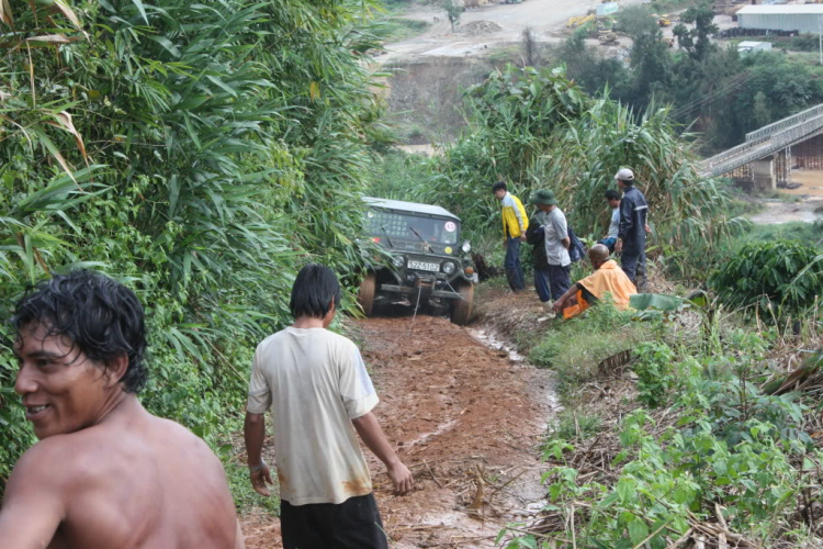 Offroad đỉnh cao tuyến Đạ tẻ - Bảo Lâm - Bảo Lộc - dốc 45 độ - Đà Lạt