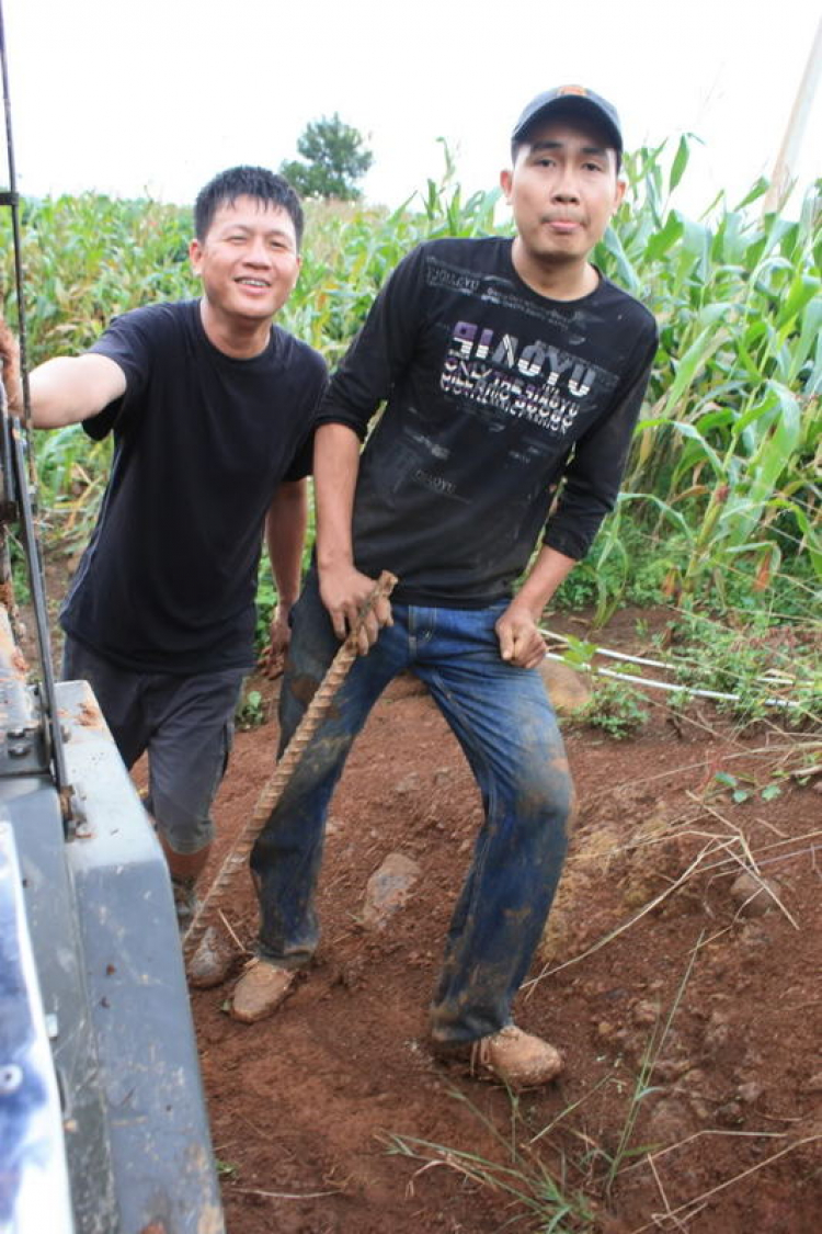 Offroad đỉnh cao tuyến Đạ tẻ - Bảo Lâm - Bảo Lộc - dốc 45 độ - Đà Lạt Offroad đỉnh cao tuyến Đạ tẻ - Bảo Lâm - Bảo Lộc - dốc 45 độ - Đà Lạt