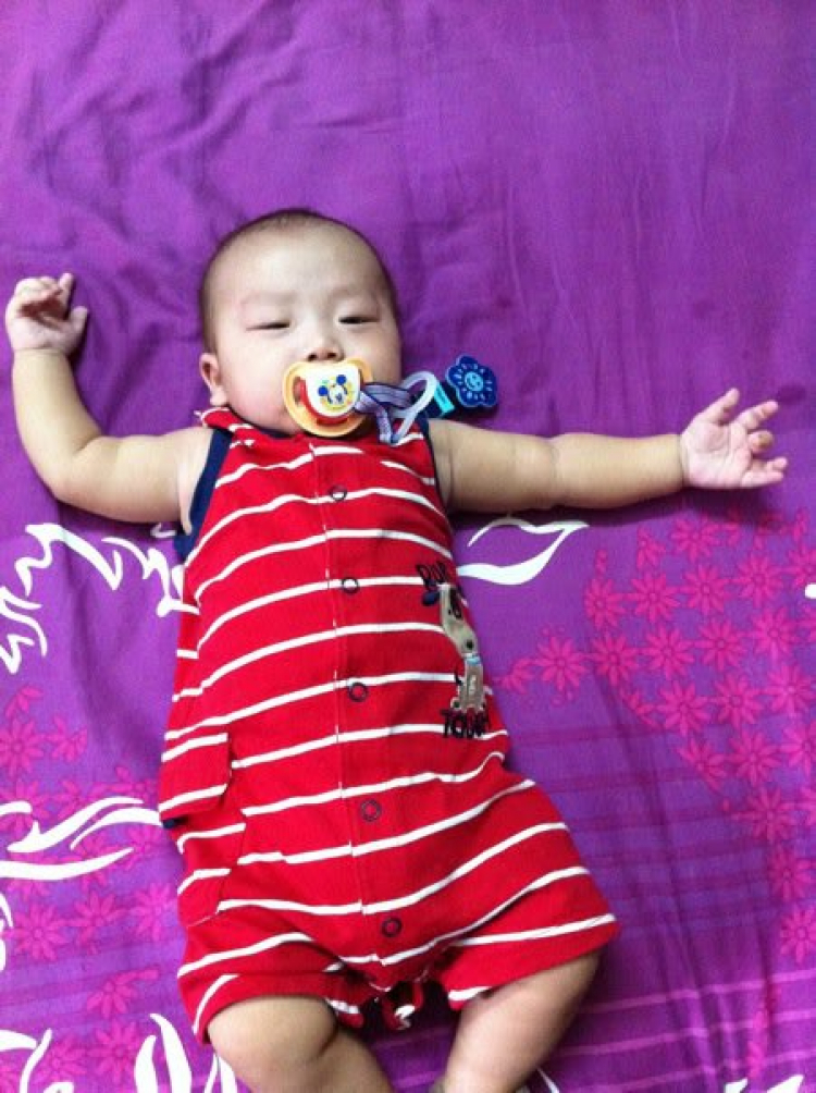 Em viết mừng cho thằng bé nhà em ^^ Em viết mừng cho thằng bé nhà em ^^
