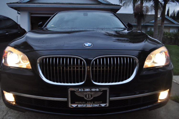 2011 BMW 535i và 2010 750 Li xdrive