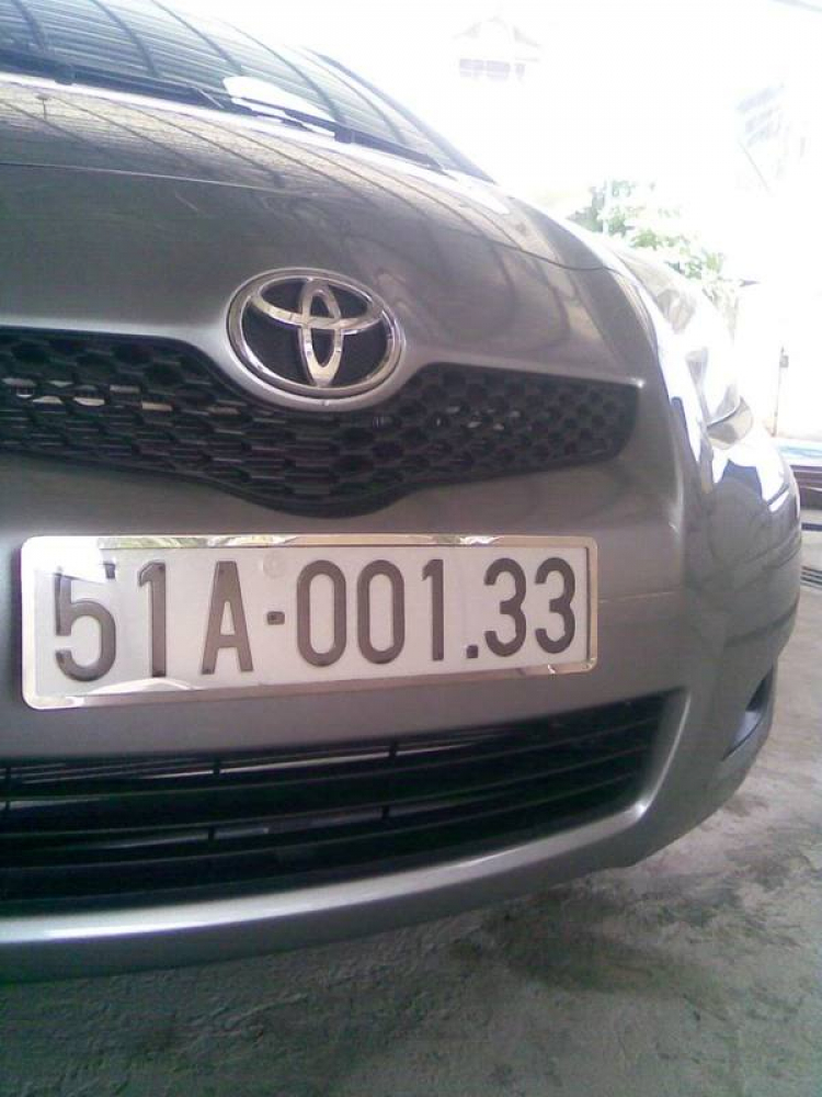 Yaris đầu tiên của OS có biển 5 số!