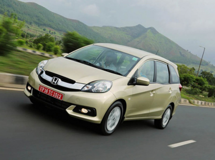 honda-mobilio-mpv-india-1.jpg