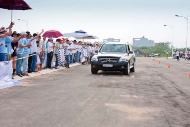 CHÚC MỪNG FFC ĐOẠT CÚP VÀNG TRONG DỊP THI ĐẤU MỪNG SN LẦN THỨ 8 CỦA OS...!!!