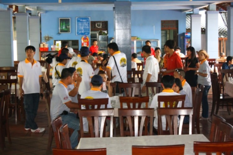 Ảnh & phóng sự hành trình "Bứt Phá Ngoạn Mục" Mũi Né ngày 18-19/12/2010! Ảnh & phóng sự hành trình "Bứt Phá Ngoạn Mục" Mũi Né ngày 18-19/12/2010!