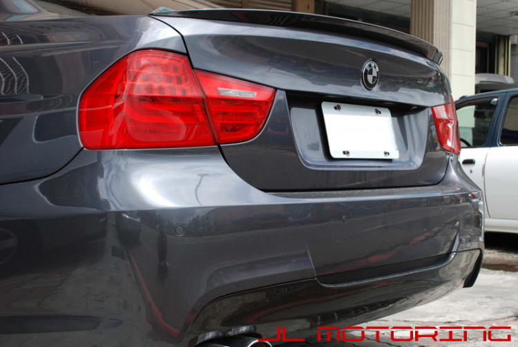 E90 độ mâm và logo Carbon Fiber