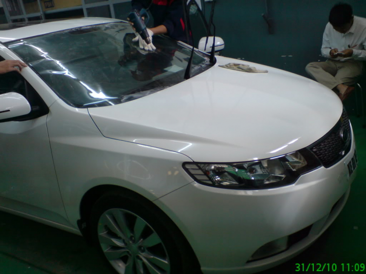 ra mắt V2 forte 2011 trắng