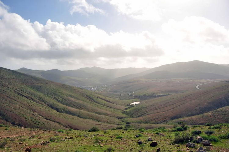 Fuerteventura, Lanzarote: hai trong mười hòn đảo đẹp nhất châu Âu.